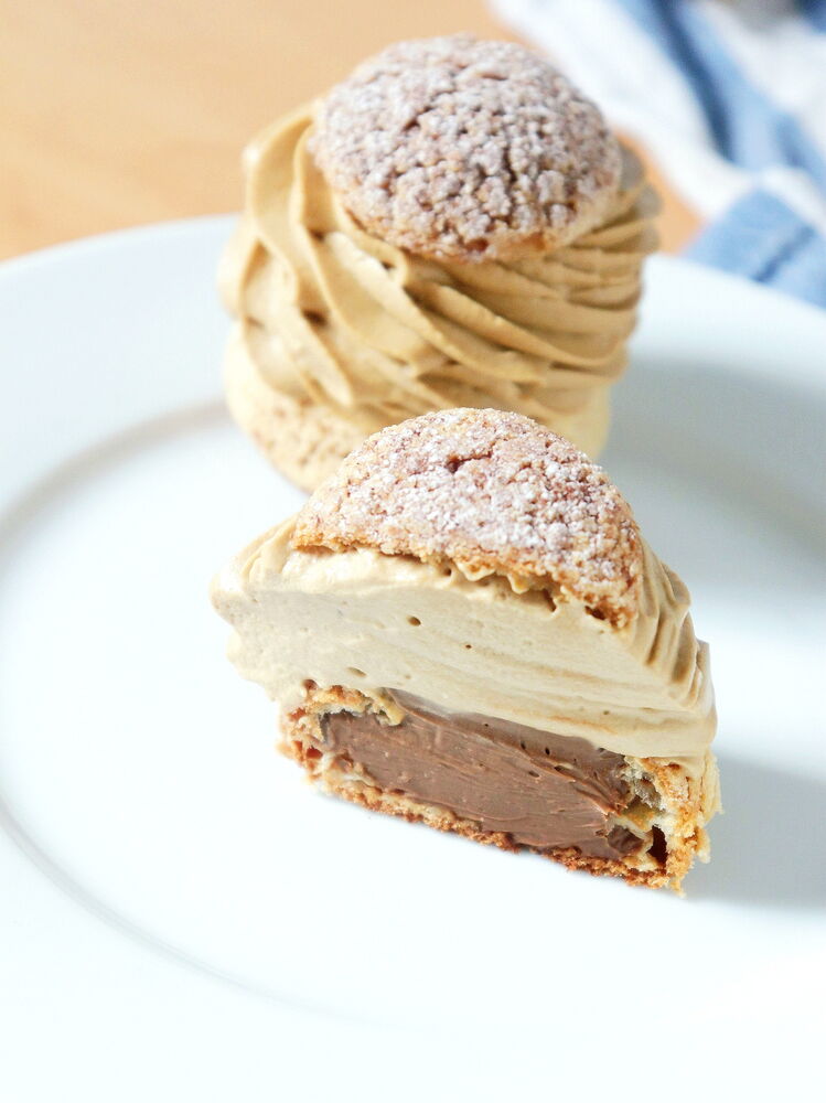 CHOUX AU CAFE ET CHOCOLAT AU LAIT