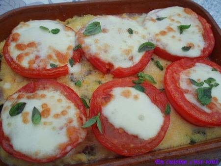 Galette de polenta, tomates, mozzarella