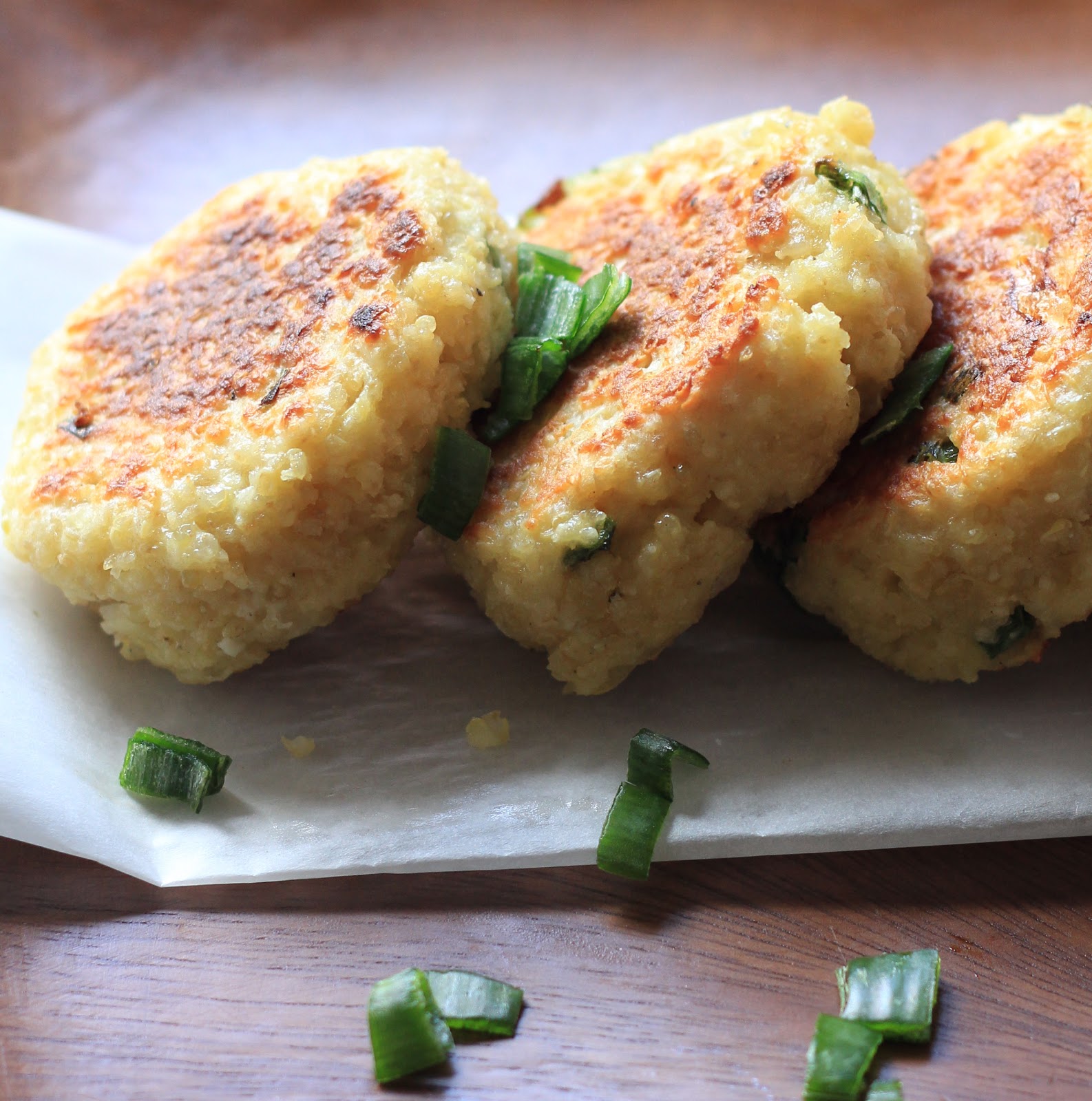 Croquettes de quinoa au	chèvre et ciboulette