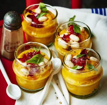 CREME DE BUTTERNUT HARICOTS BLANCS ET CHORIZO