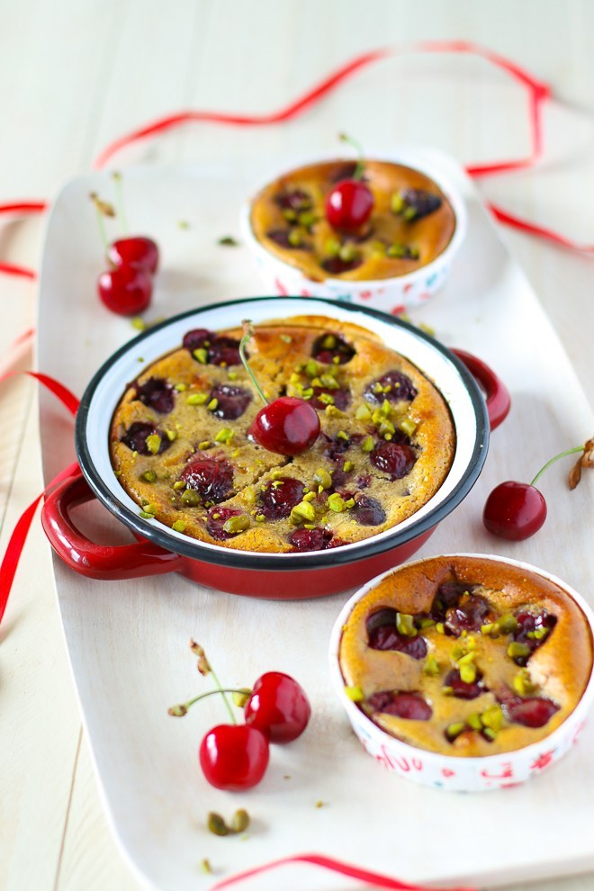 CASSOLETTE DE CERISES & PISTACHES