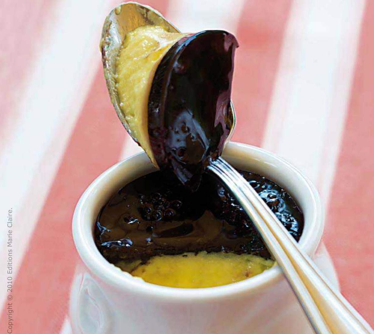 Petits pots de crème à l’armagnac et aux pruneaux
