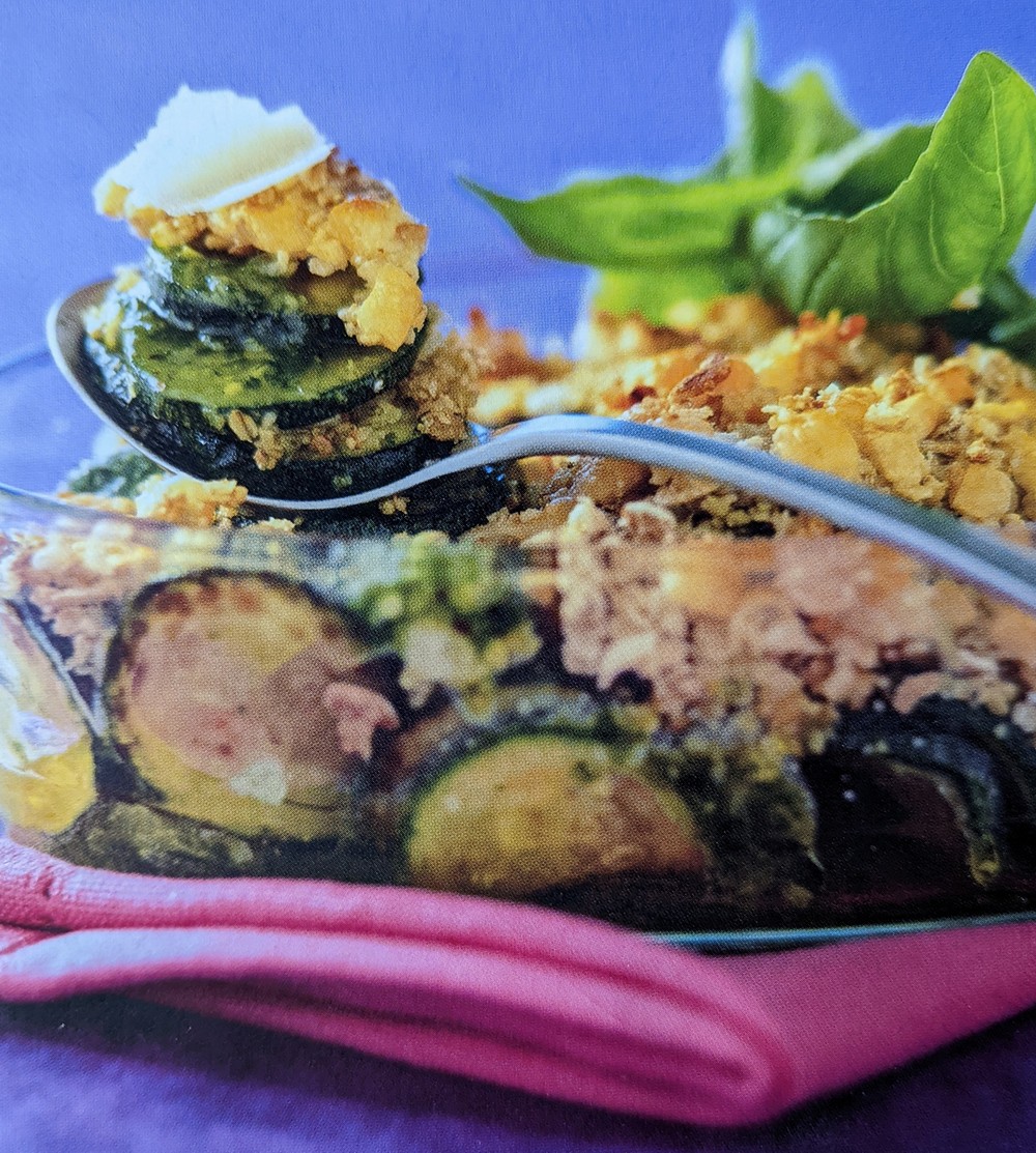 CRUMBLE DE COURGETTES AU PESTO ET AU PARMESAN