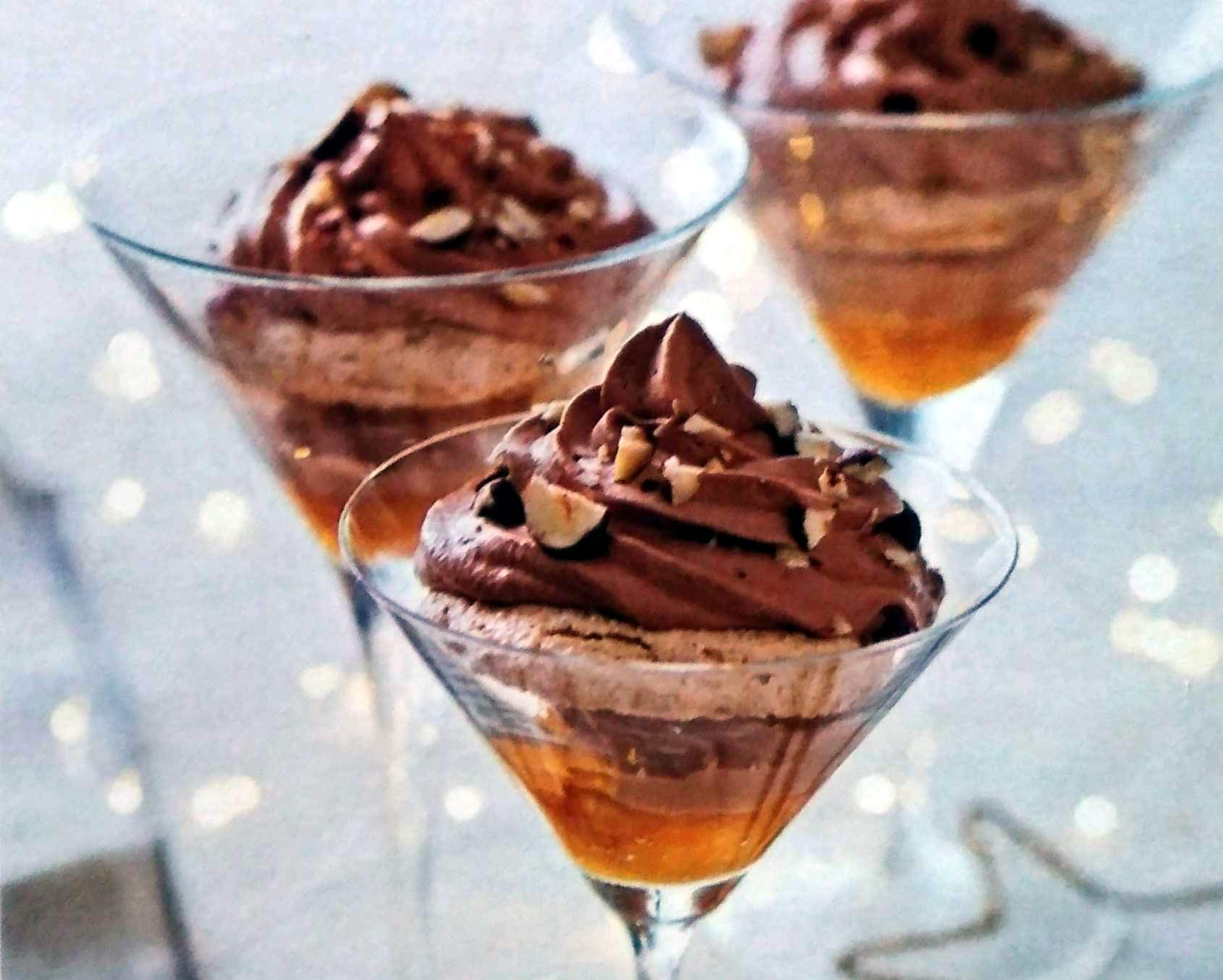 Dacquoise noisette, chantilly au chocolat et marmelade d’oranges