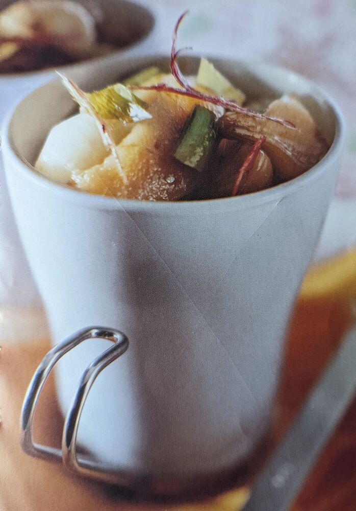COMPOTE DE POIRES AUX ÉPICES