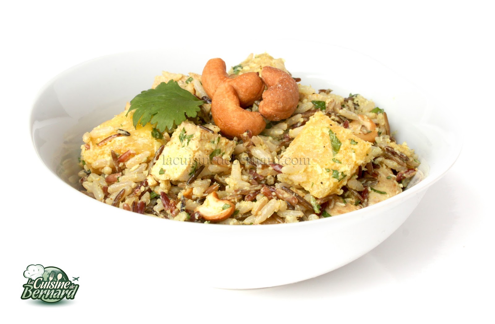 SALADE DE POULET PANÉ RIZ NOIX DE CAJOU