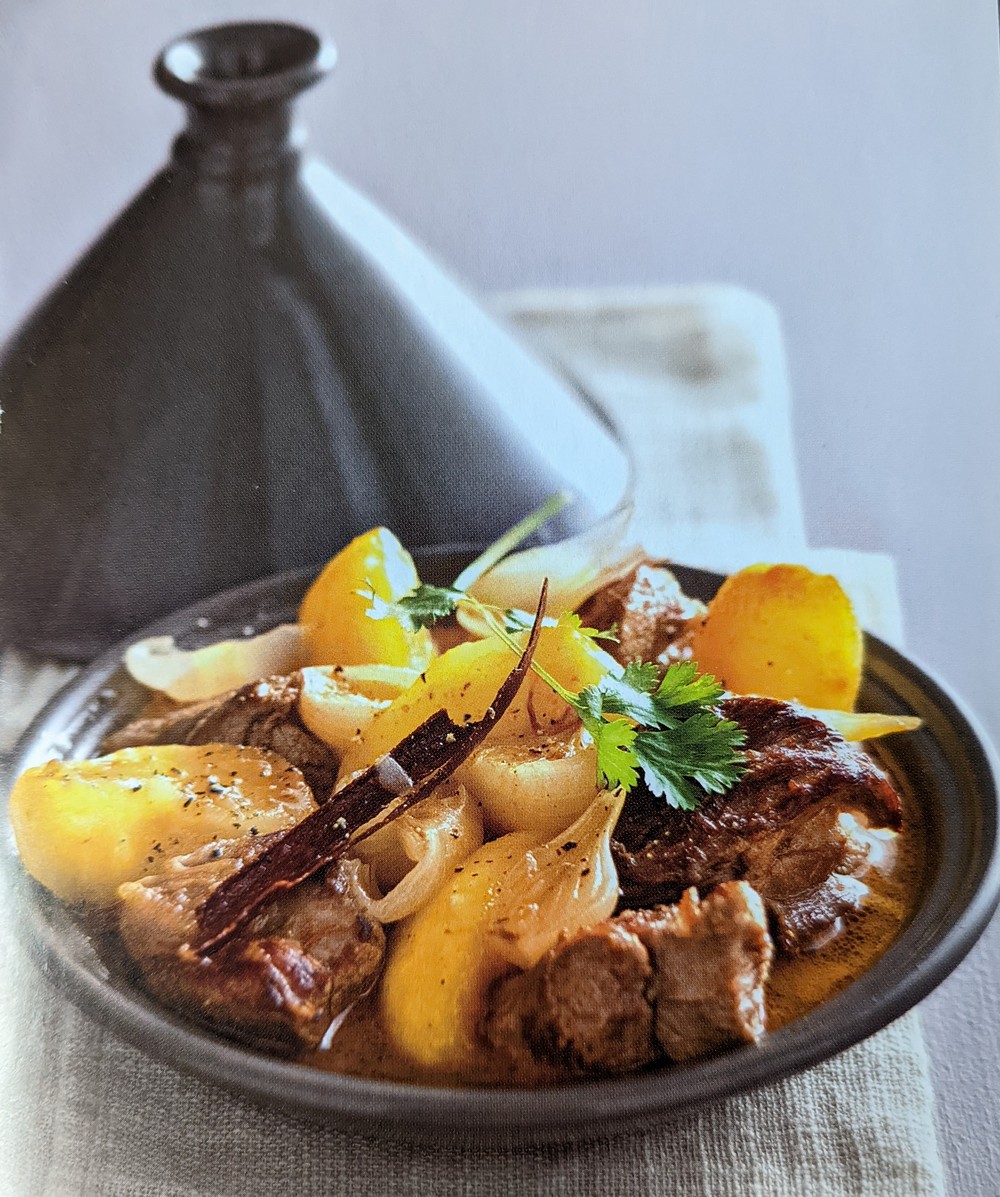 TAJINE D’AGNEAU AUX COINGS