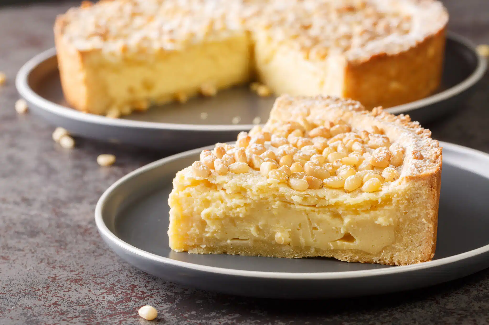 Torta della nonna (dessert italien)