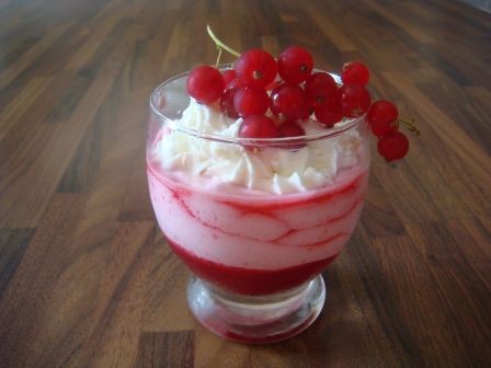 VERRINES CREME DE GROSEILLES